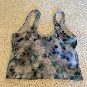 Women’s Lululemon Sports Bra w/ padding